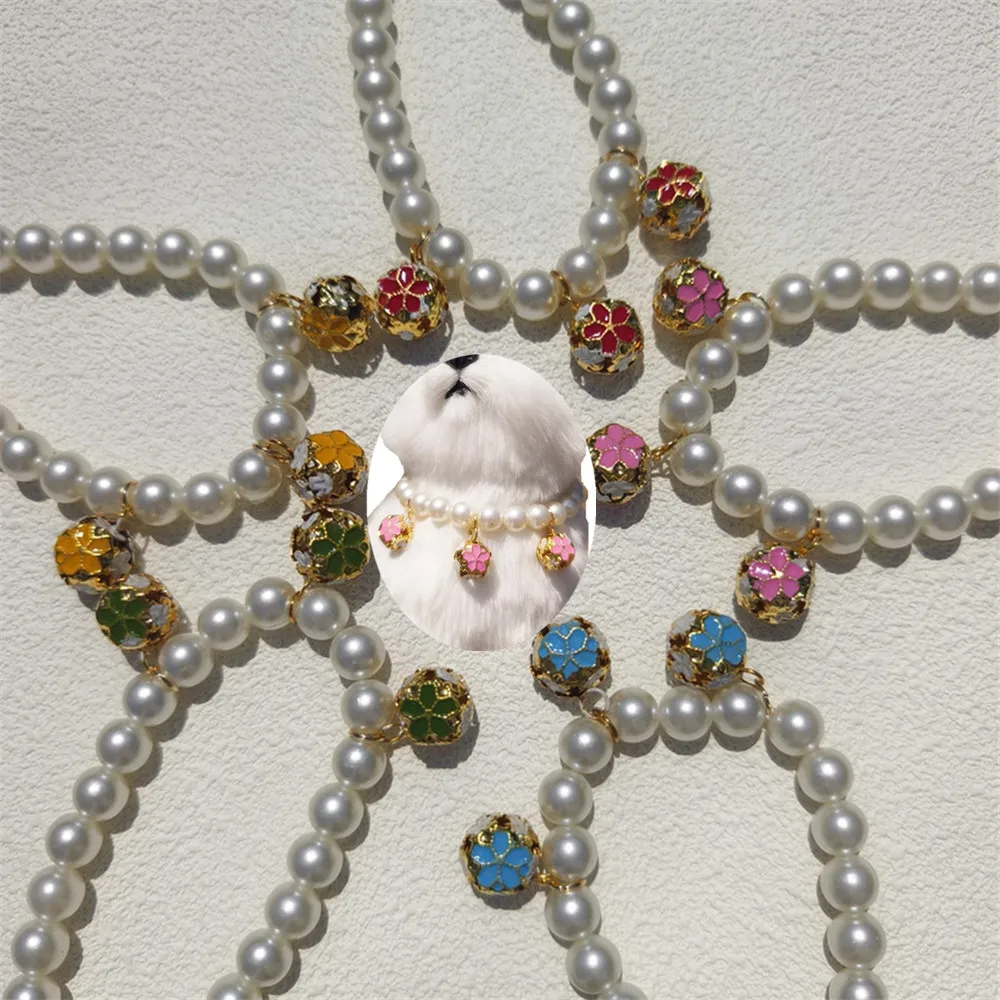 Pet Supplies York - Collier de perles avec cloches colorées